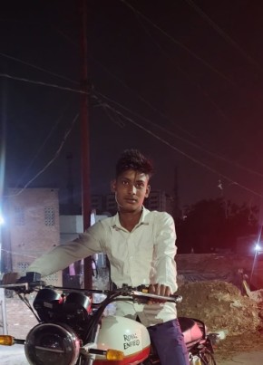 Shobhot, 18, India, Kanpur