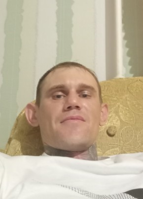 Павел, 35, Россия, Миасс