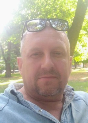 Евгений из Днепра 54 года