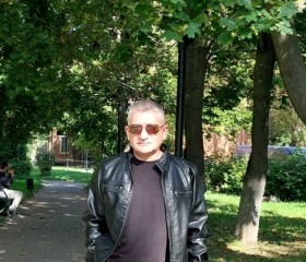 Artur, 49, Moscow