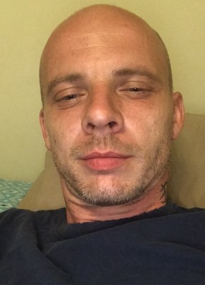 reed, 40, United States of America, Cleveland (State of Ohio)
