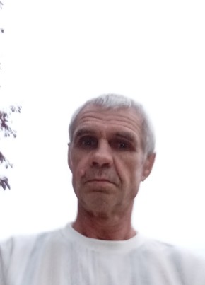 Александр из Ленинградскаи 59 лет
