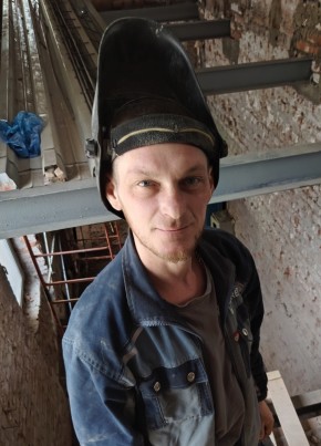 Руслан из Клина 42 года