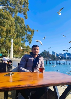 Rizo, 24, Abkhazia, Sokhumi