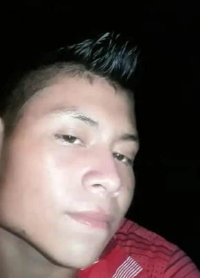 Ronaldo из Santafe de Bogotá 24 года