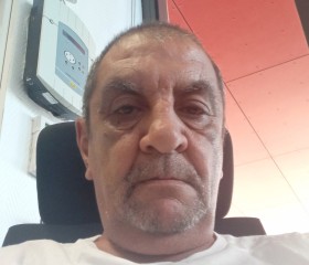 Maco, 65, Montpellier