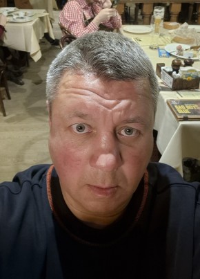 Вадим из Санкт-Петербурга 52 года