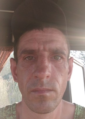 Ivan, 35, Россия, Петровск