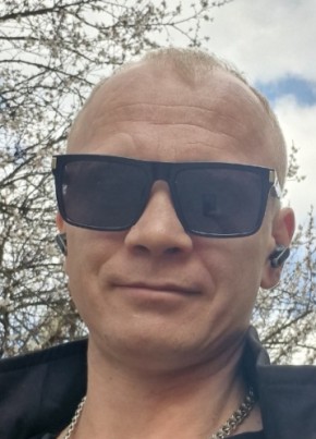 Константин из Иркутска 39 лет