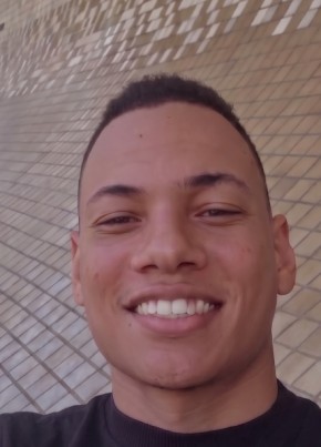 Gabriel из Parnamirim 24 года