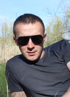 Роман из Волгограда 43 года