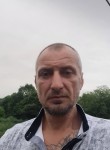 Олег, 48 лет, Елизово