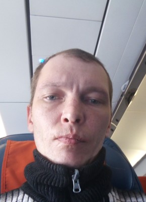 Юрий, 39, Россия, Озерновский