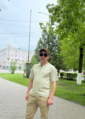 Алексей из Малоярославеца 34 года