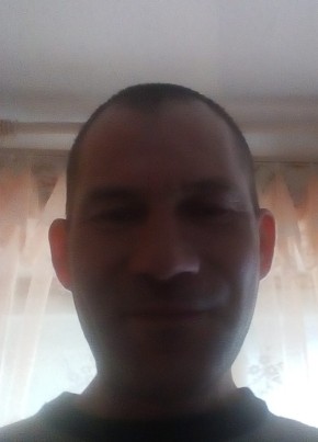 Igor, 42, Россия, Углегорск
