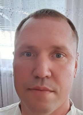 Александр, 39, Россия, Усть-Донецкий
