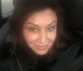 Irina, 61, Saint Petersburg