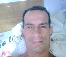 Luis, 36, Giron