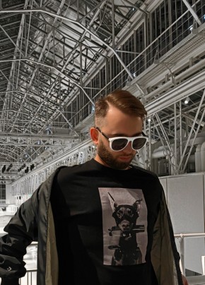 Artyom из Москвы 32 года