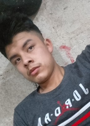 Abraham Romero, 21, República de Guatemala, Nueva Guatemala de la Asunción