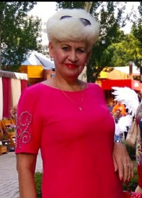 Галина, 58, Россия, Москва