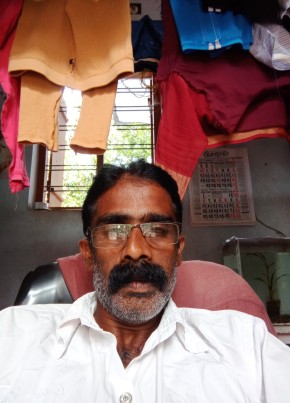 Ravipa Pa, 50, India, Irinjālakuda