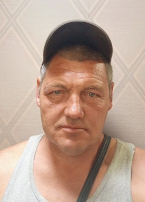 вася из Костромы 47 лет