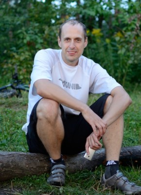 Yuriy, 49, Belarus, Minsk