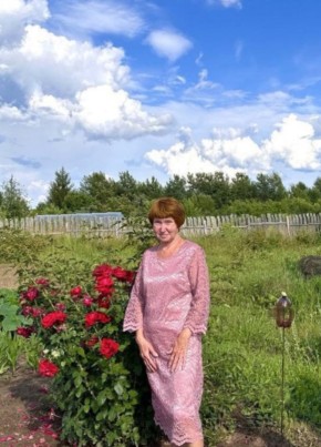Марина из Оханска 67 лет