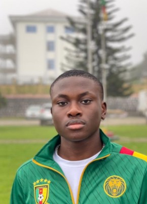 Lemuel Ikome из Limbe 18 лет