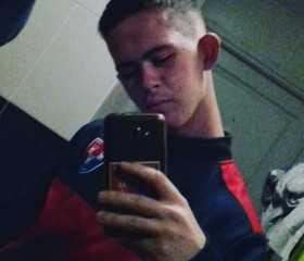Nathan , 22, Mont-de-Marsan