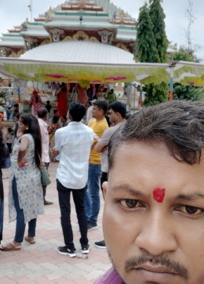 Kis, 25, India, Jamnagar