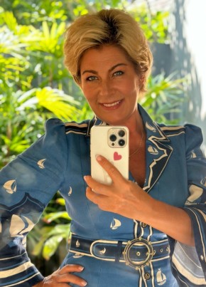 Alima, 53, Russia, Saint Petersburg