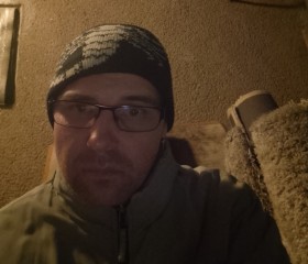 Martin Zaťko, 37, Levice