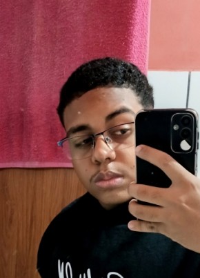 Lucas из Petrolina 20 лет