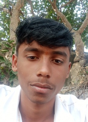 Karan Gopal, 20, India, Pune