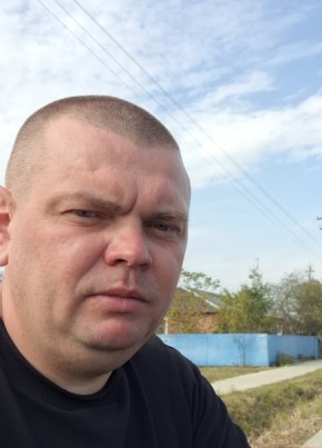 Владимир, 41, Россия, Темиргоевская