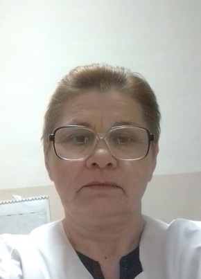 Люба, 60, Россия, Симферополь