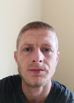 Олег Тараканов из Віцебска 29 лет