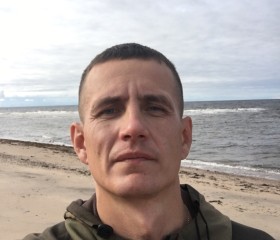 Виталий, 37 лет, Северодвинск
