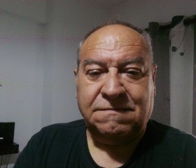 Natale , 68 лет, Durrës