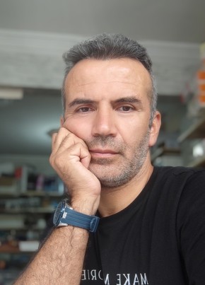 Burhan, 44, Türkiye Cumhuriyeti, Sultangazi