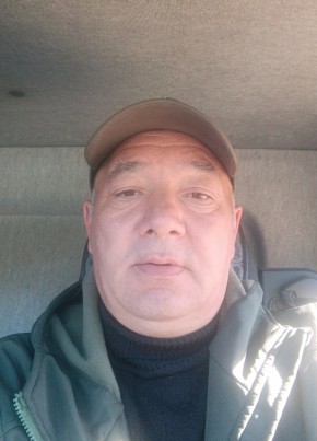 Дмитрий из Таксимо 46 лет