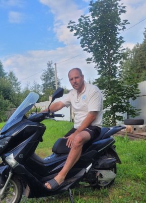 Дмитрий из Боровичи 42 года