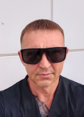 Алексей из Саратова 47 лет