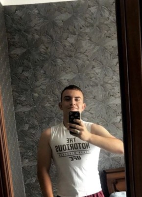 Александр из Краснодара 24 года