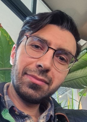 Onur из İstanbul 34 года