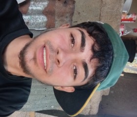 Gerlan, 18, Managua