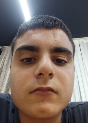 Abdullah из Antalya 18 лет