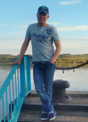 Василий, 37, Россия, Кама